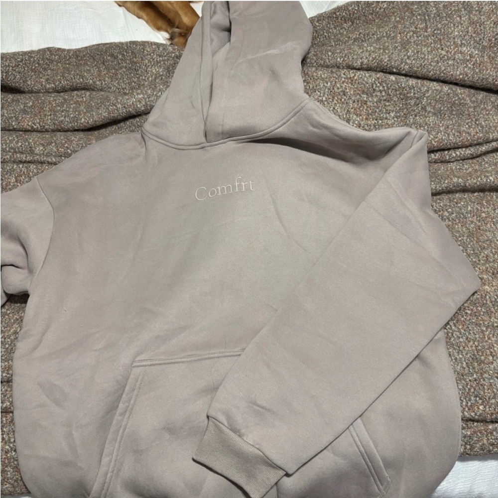 Comfrt Bark Hoodie and jogger set. NWOT-